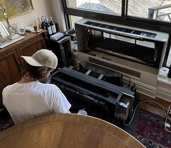 <!-- central_maintenance_contact_alt -->